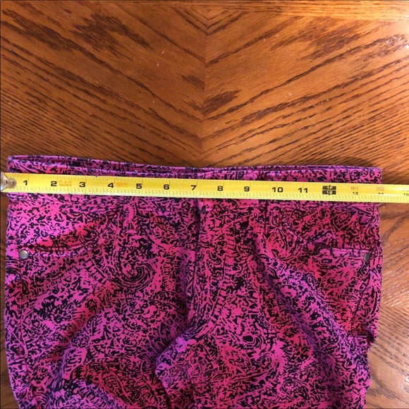 🌸Mudd size 3 pink and black printed jeggings - Picture 6 of 6